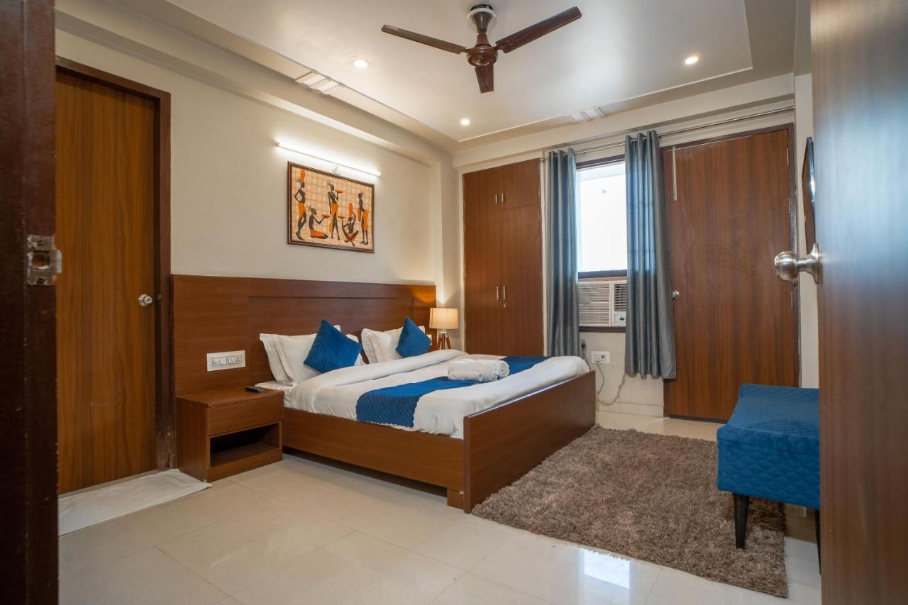 The Lodgers 2 Bhk Serviced Apartment Infront Of Artemis Hospital คูร์เคาน์ ภายนอก รูปภาพ